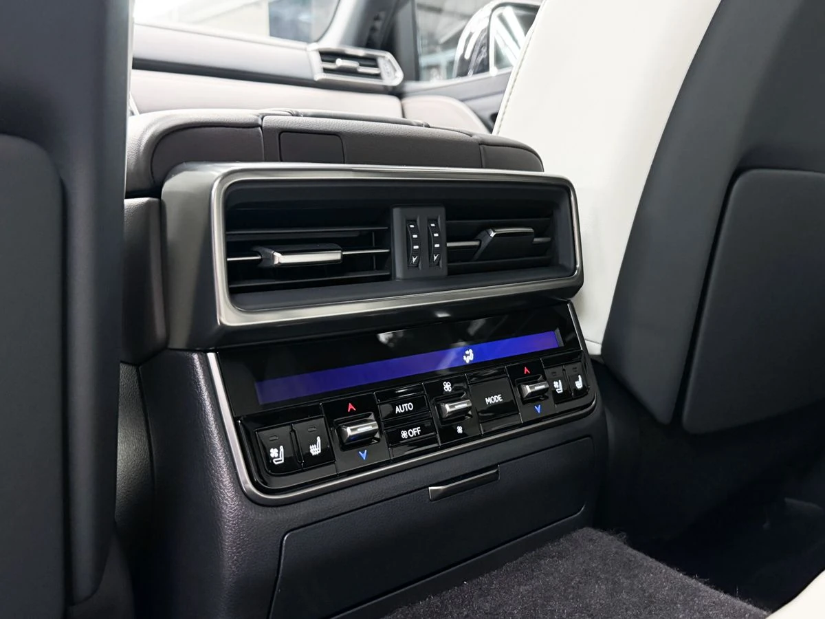 Lexus LX, 2025г, полный привод, автомат