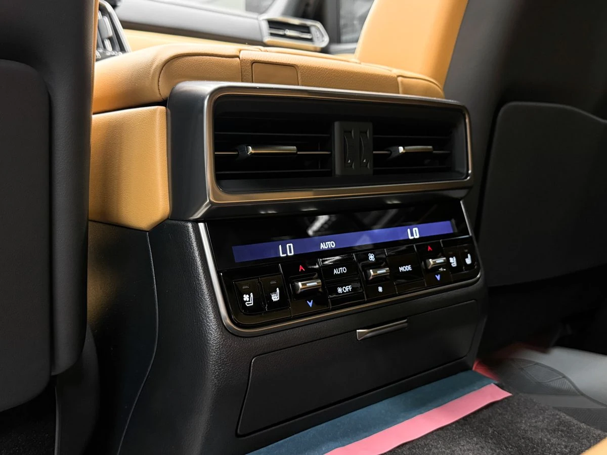 Lexus LX, 2025г, полный привод, автомат