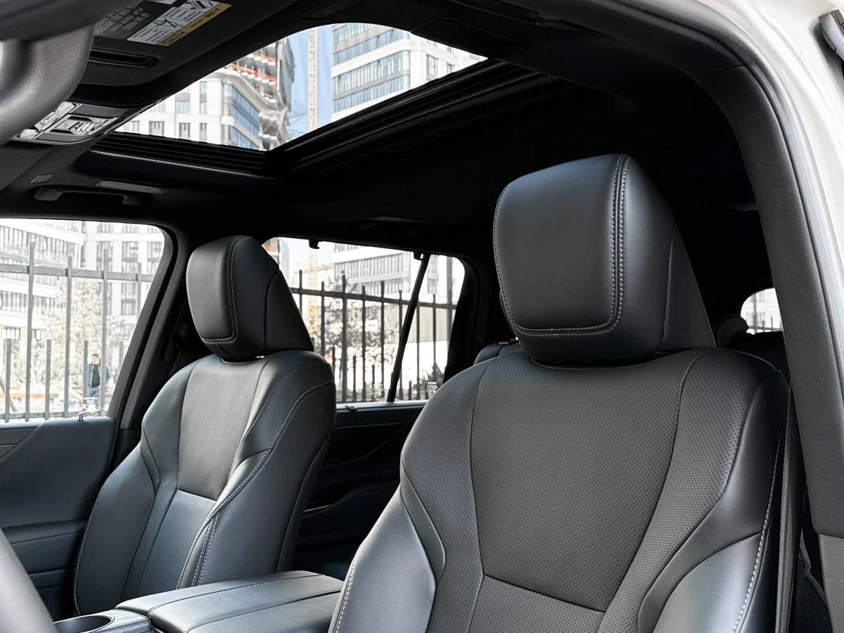 Lexus LX, 2025г, полный привод, автомат