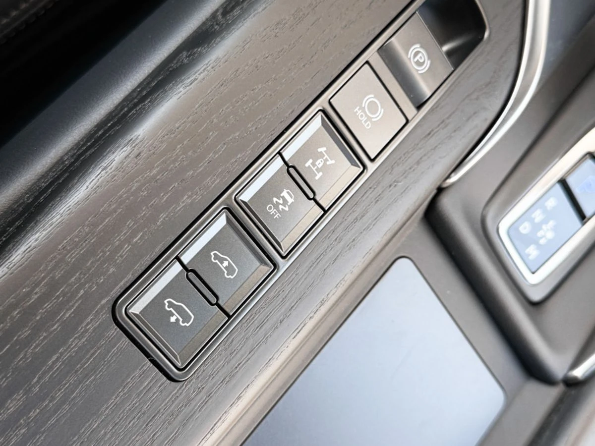 Lexus LX, 2025г, полный привод, автомат