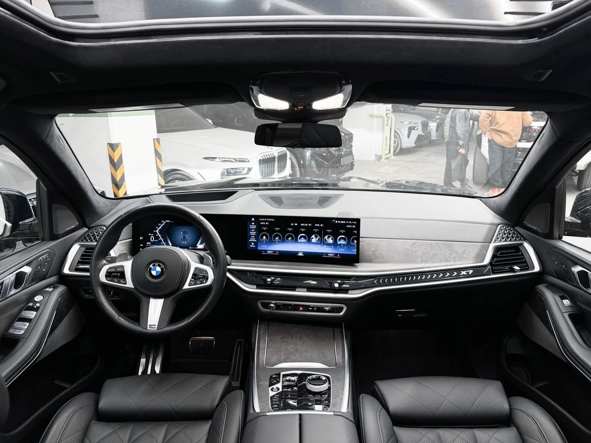 BMW X7, 2022г, полный привод, автомат