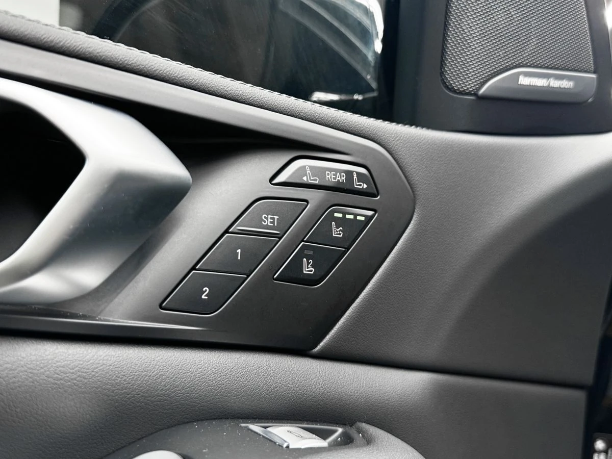 BMW X7, 2022г, полный привод, автомат