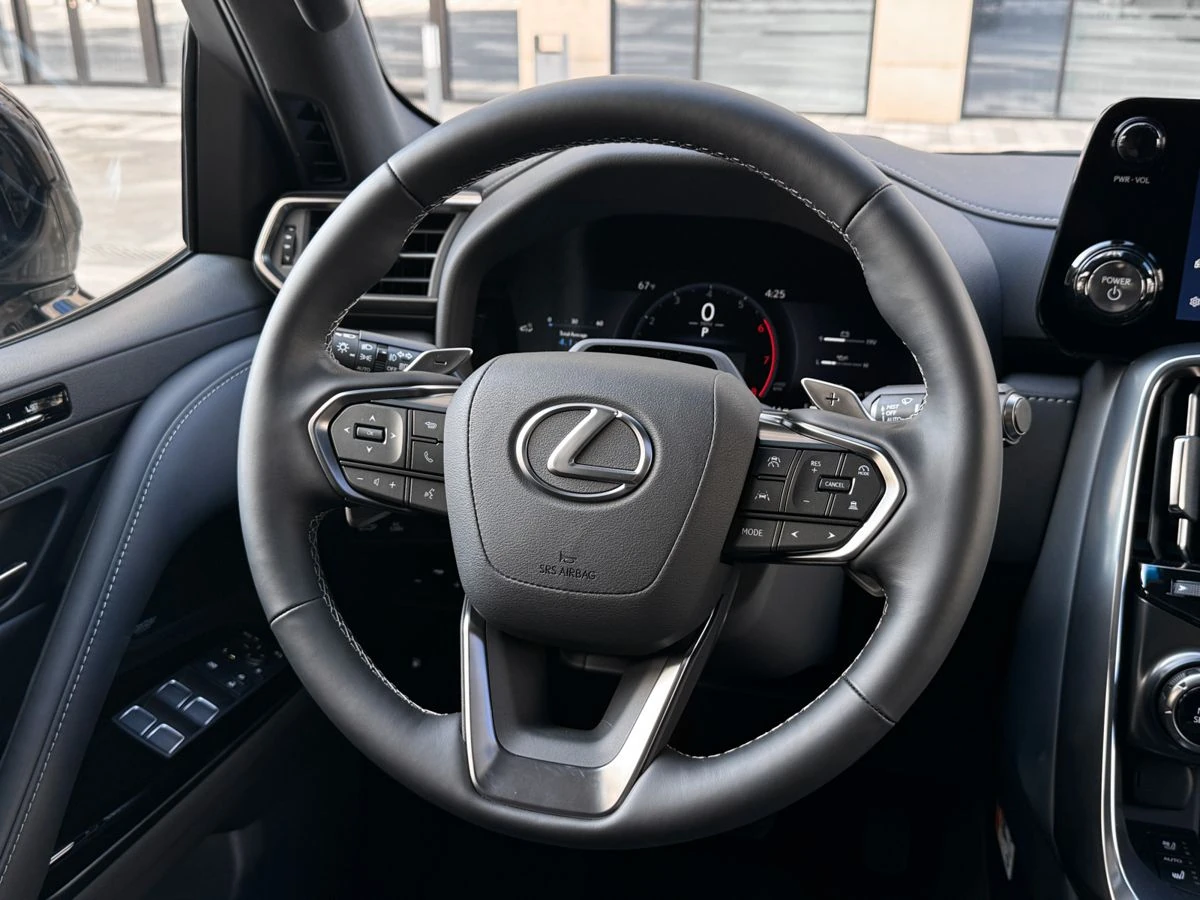 Lexus LX, 2025г, полный привод, автомат