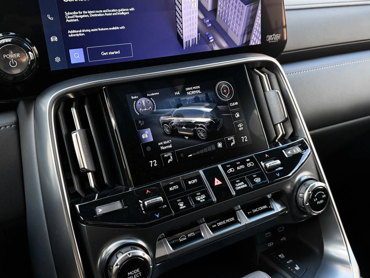 Lexus LX, 2025г, полный привод, автомат