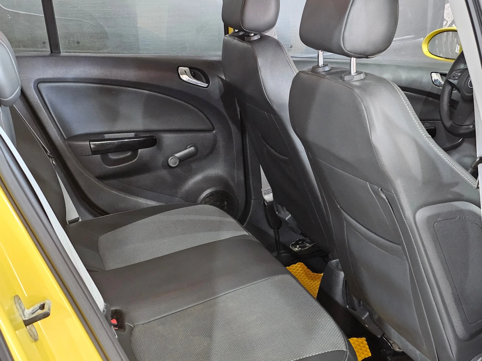 Opel Corsa, 2008г, передний привод, автомат