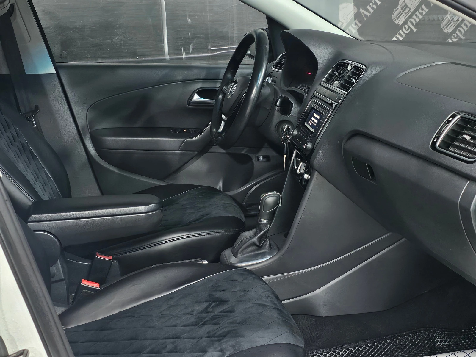 Volkswagen Polo, 2017г, передний привод, автомат