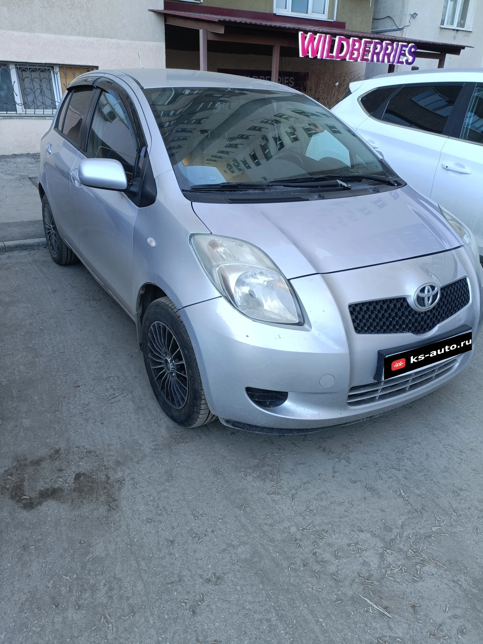 Toyota Yaris, 2006г, передний привод, робот