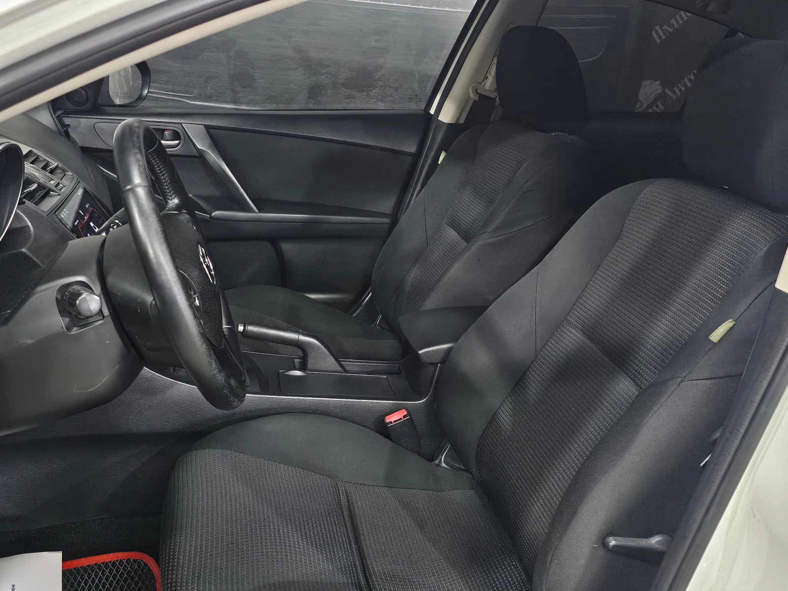 Mazda 3, 2012г, передний привод, автомат