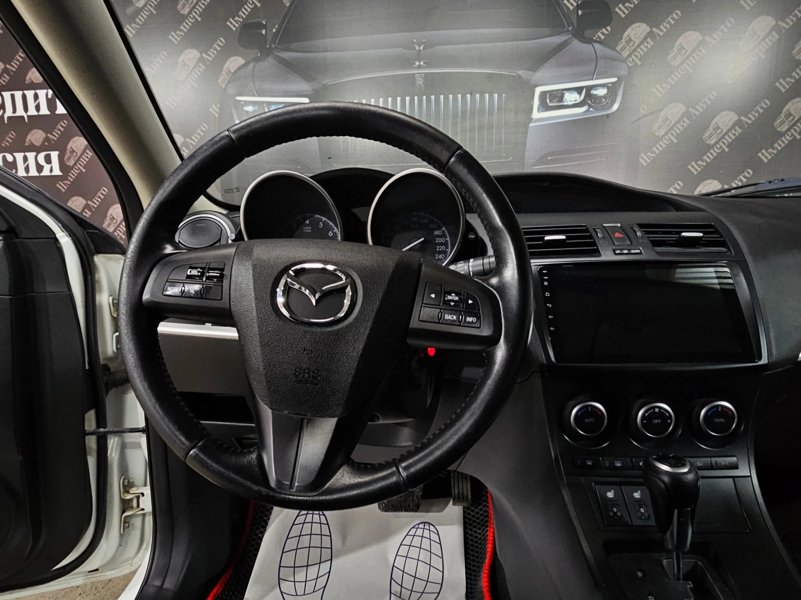 Mazda 3, 2012г, передний привод, автомат