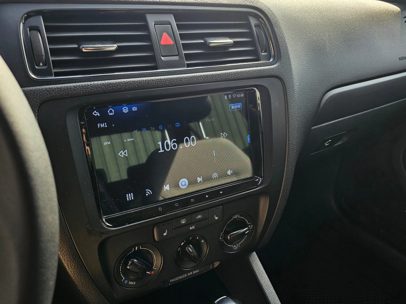 Volkswagen Jetta, 2013г, передний привод, автомат