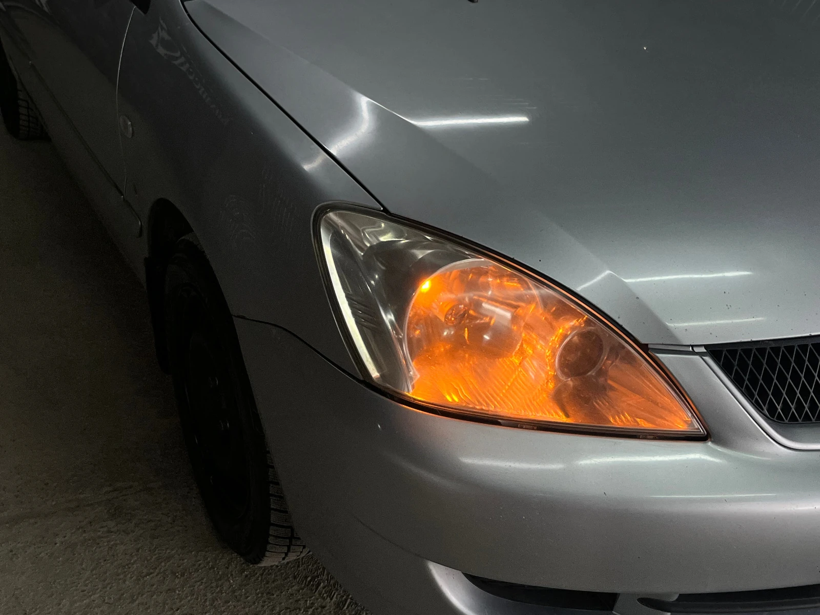 Mitsubishi Lancer, 2006г, передний привод, механика