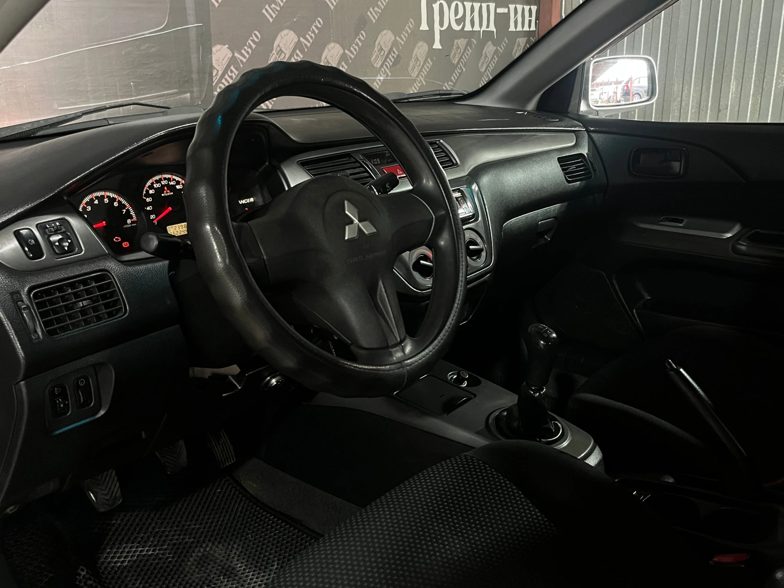 Mitsubishi Lancer, 2006г, передний привод, механика