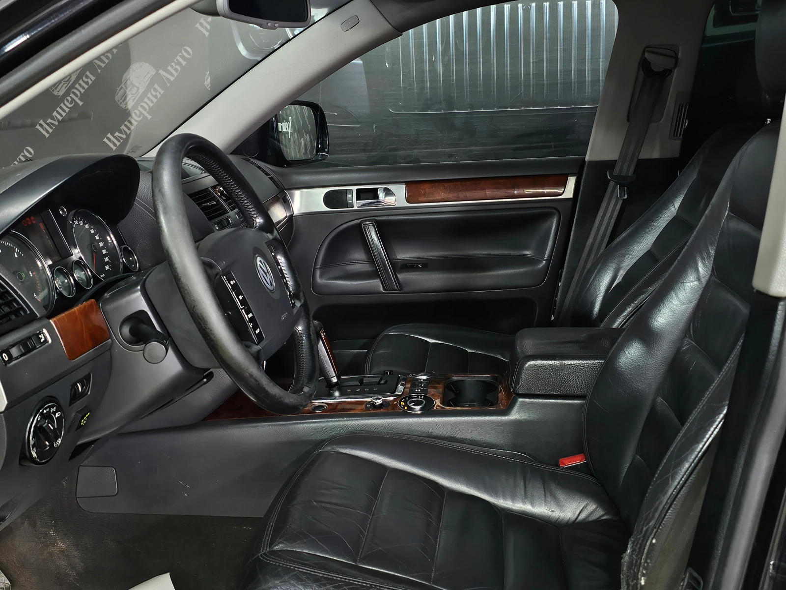 Volkswagen Touareg, 2005г, полный привод, автомат