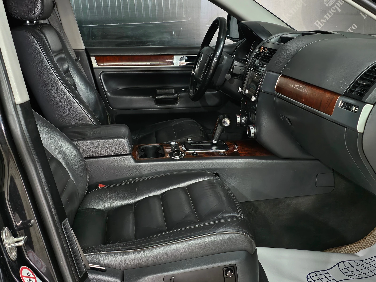 Volkswagen Touareg, 2005г, полный привод, автомат