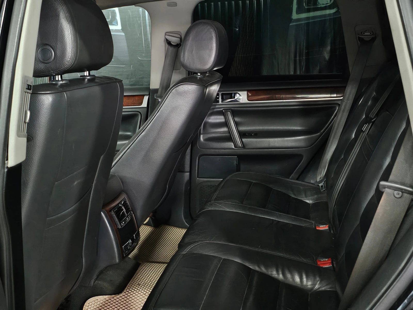 Volkswagen Touareg, 2005г, полный привод, автомат