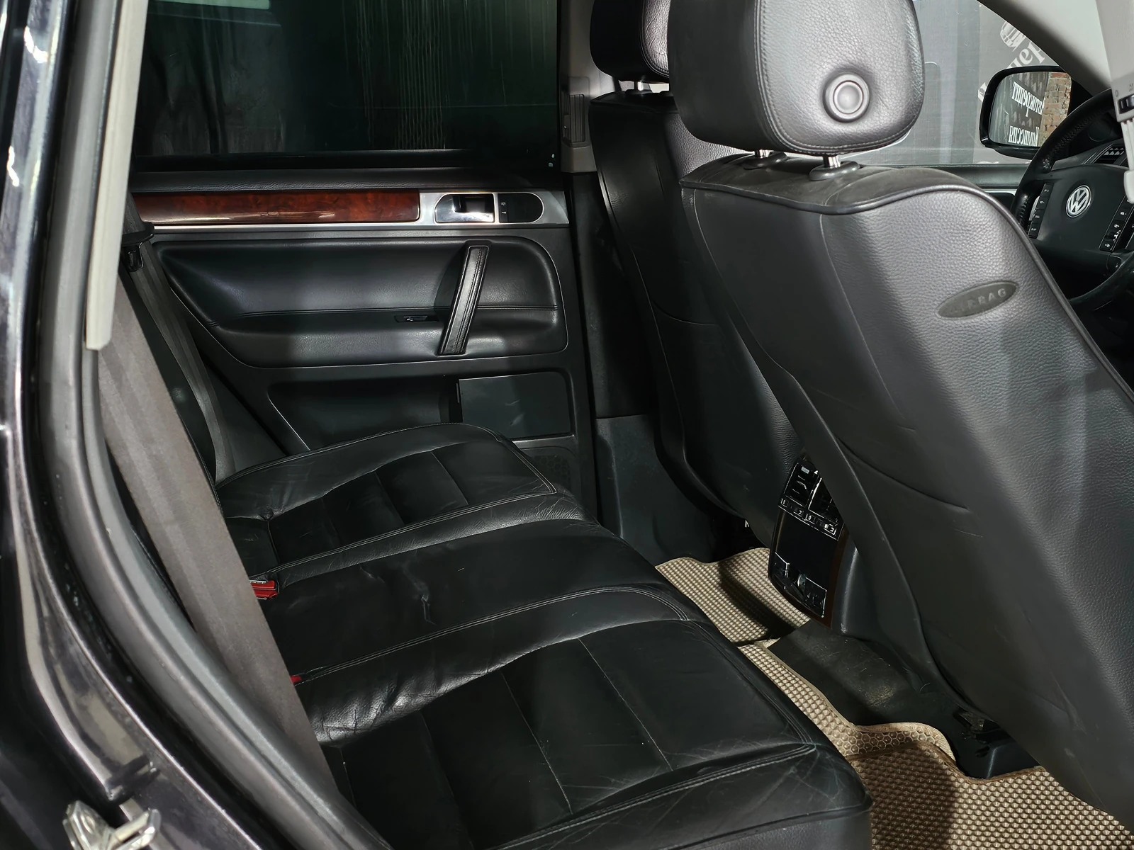 Volkswagen Touareg, 2005г, полный привод, автомат