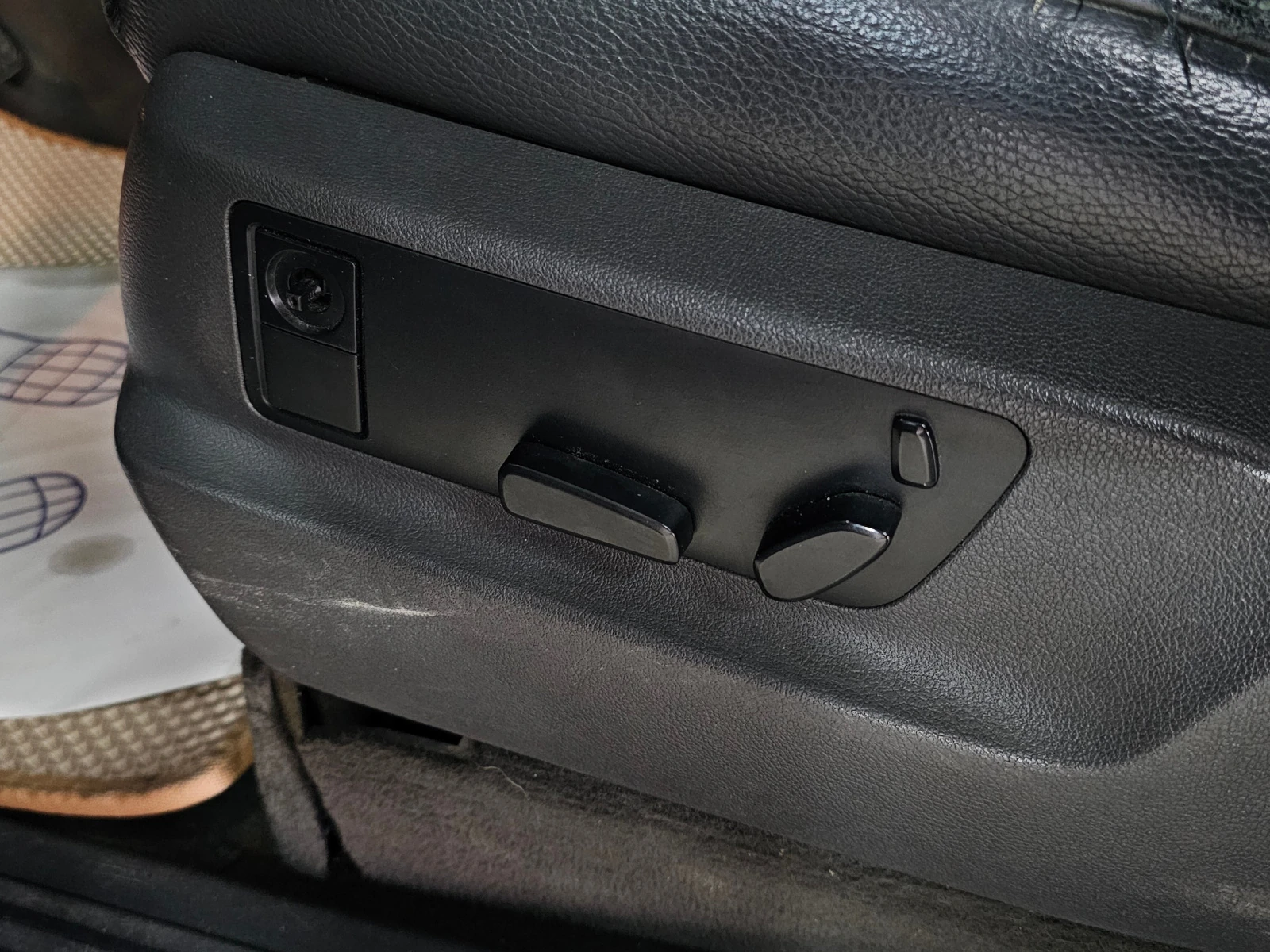 Volkswagen Touareg, 2005г, полный привод, автомат