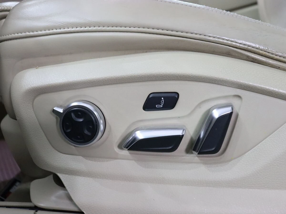 Audi Q7, 2016г, полный привод, автомат