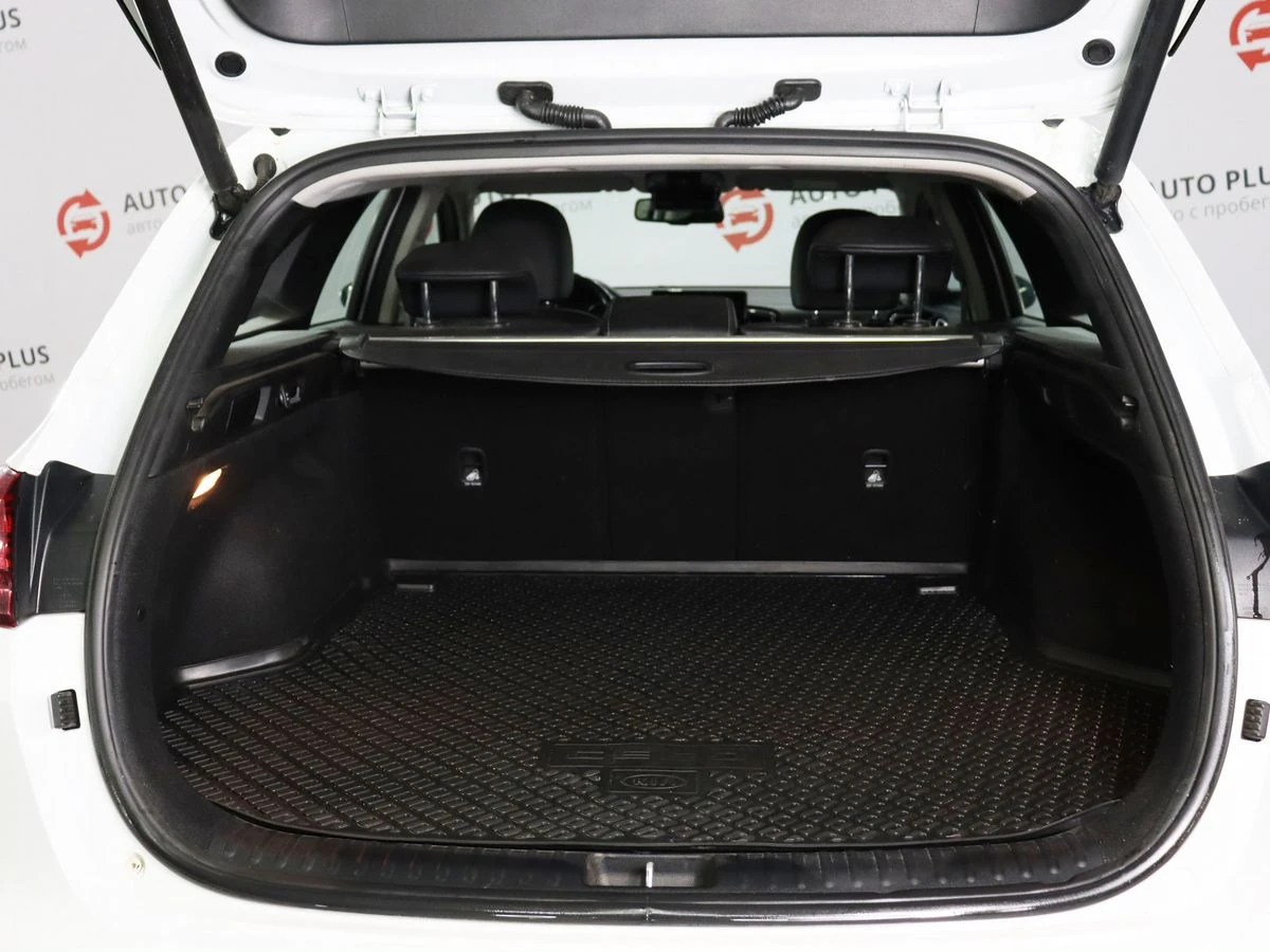 Kia Ceed, 2021г, передний привод, робот