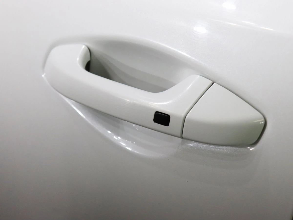 Kia Ceed, 2021г, передний привод, робот