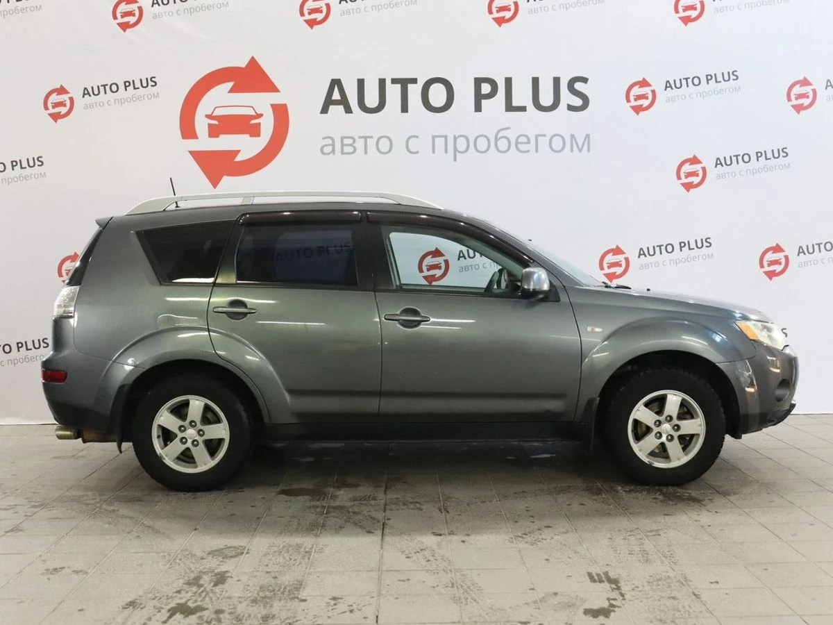 Mitsubishi Outlander, 2008г, полный привод, механика