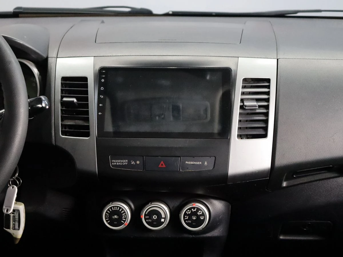 Mitsubishi Outlander, 2008г, полный привод, механика