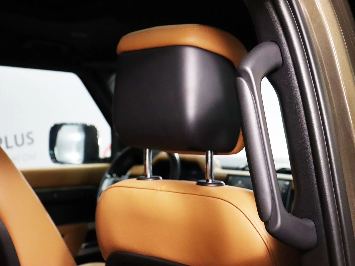 Land Rover Defender, 2022г, полный привод, автомат