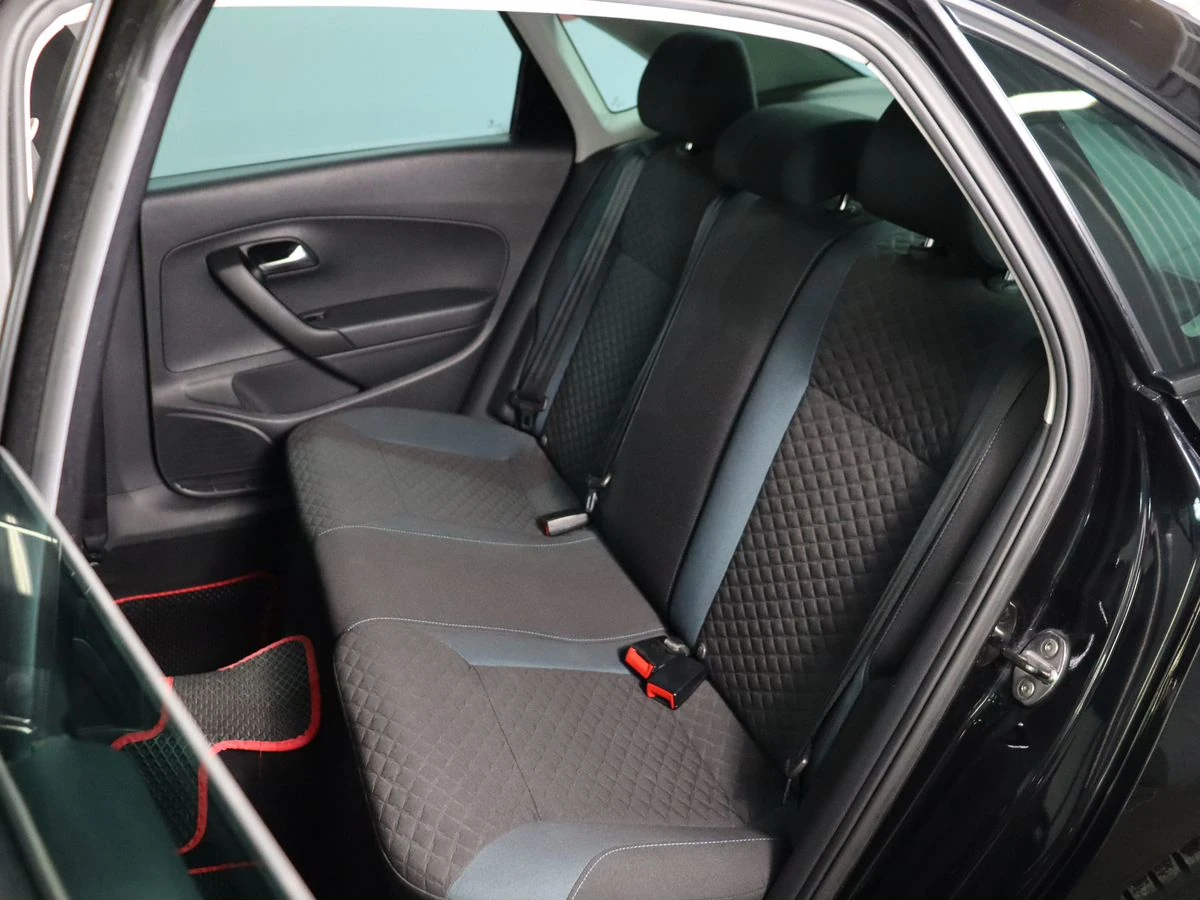 Volkswagen Polo, 2019г, передний привод, автомат