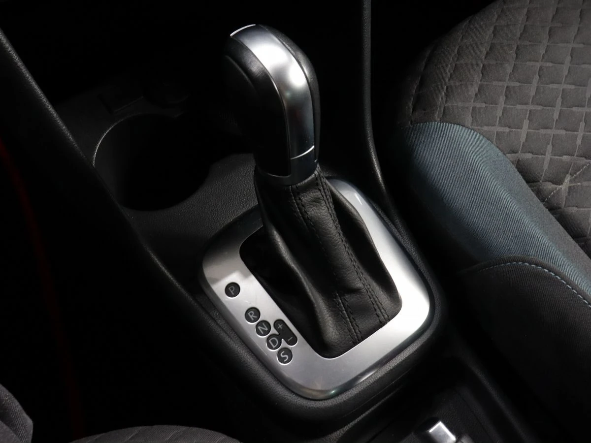 Volkswagen Polo, 2019г, передний привод, автомат