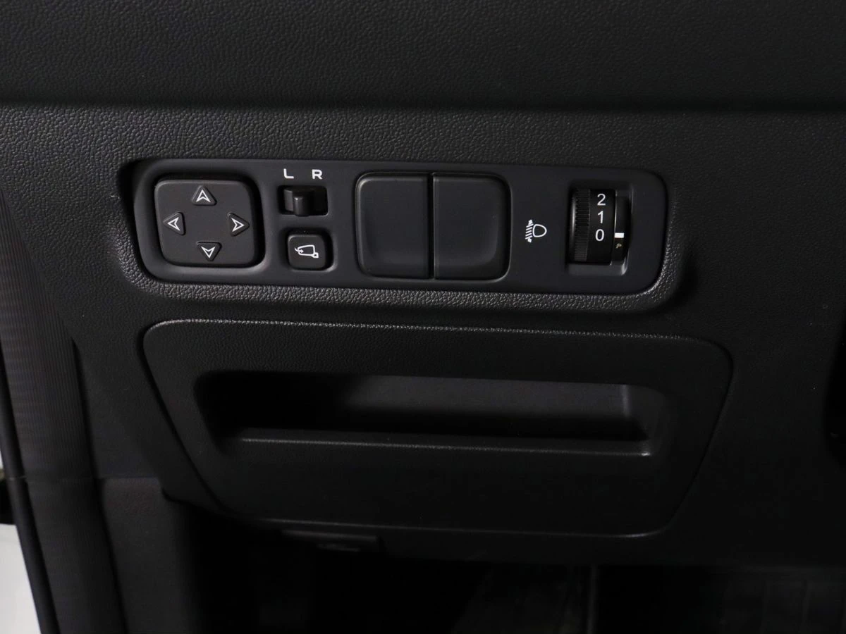 Changan , 2023г., передний привод, робот