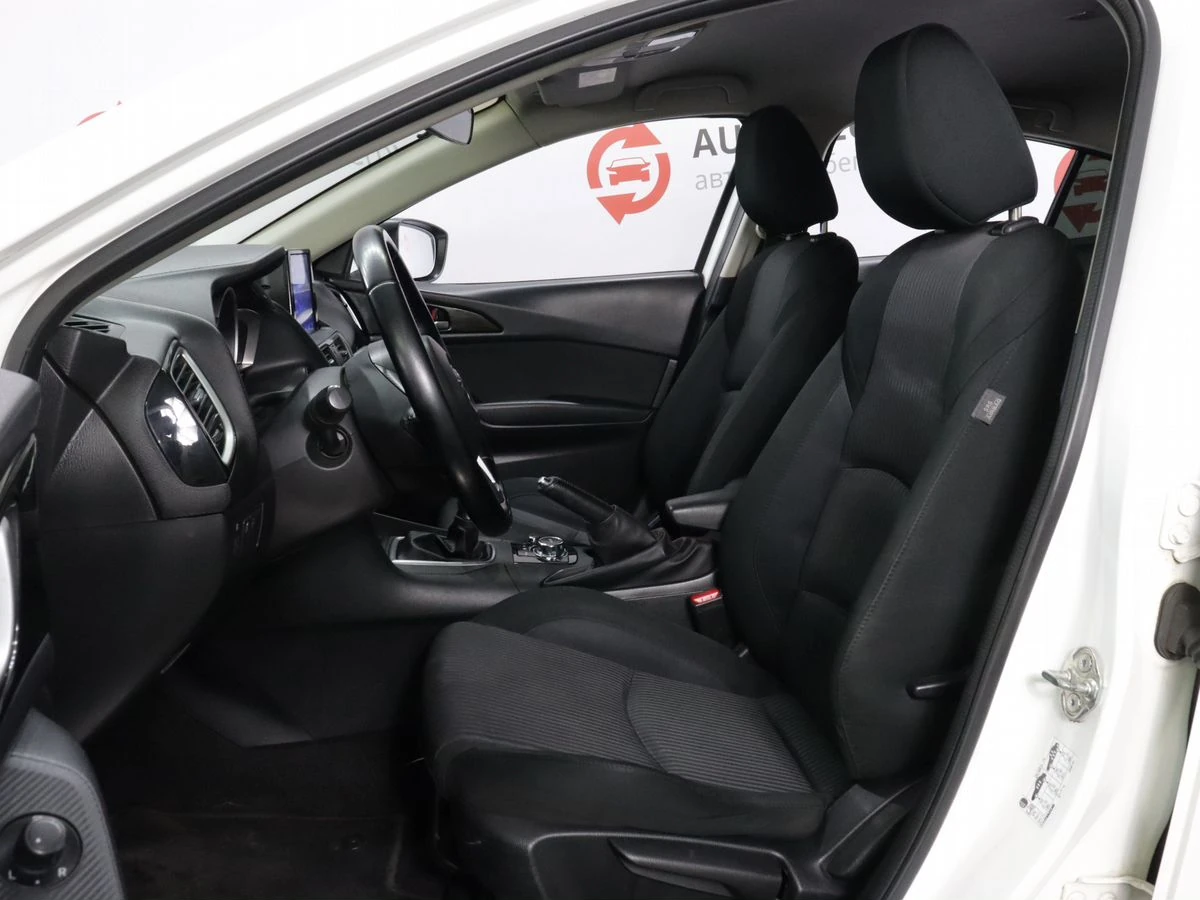 Mazda 3, 2014г, передний привод, механика