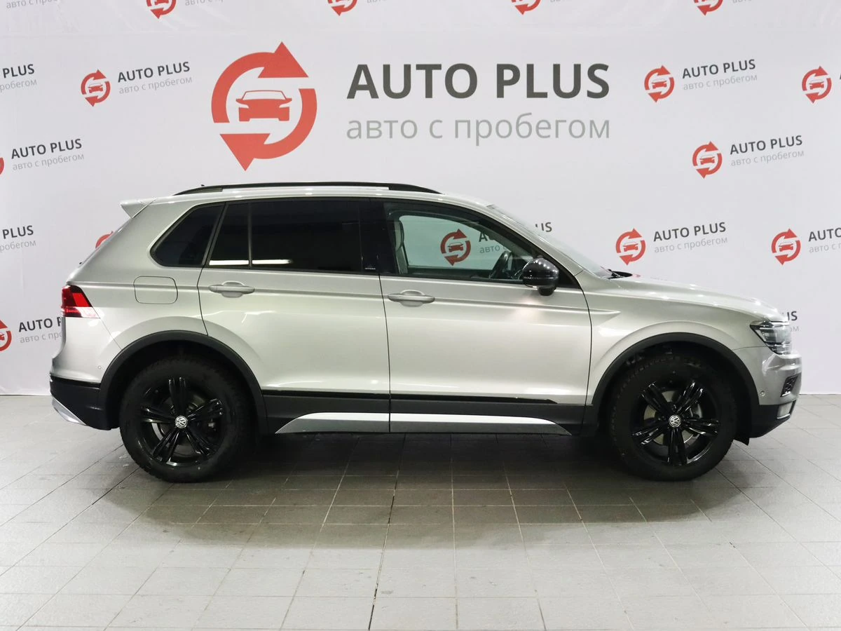 Volkswagen Tiguan, 2019г, полный привод, робот