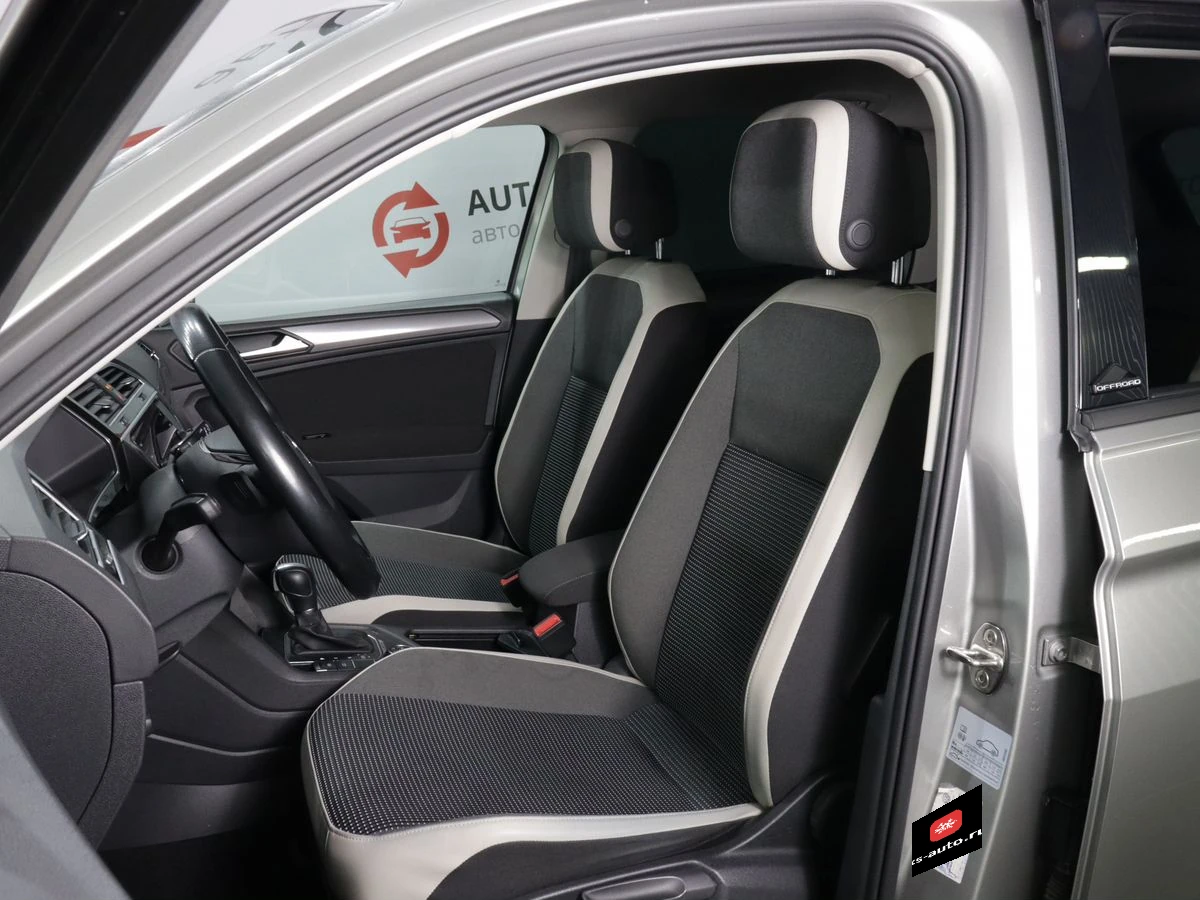 Volkswagen Tiguan, 2019г, полный привод, робот