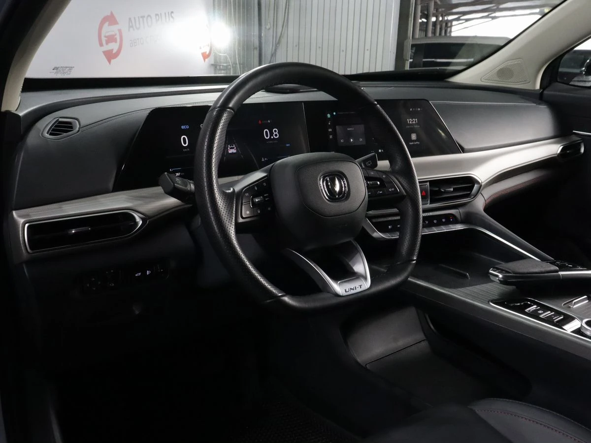 Changan UNI-T, 2024г, передний привод, робот