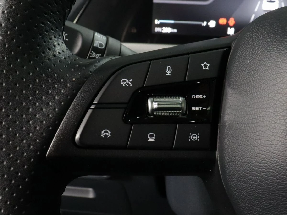 Changan UNI-T, 2024г, передний привод, робот