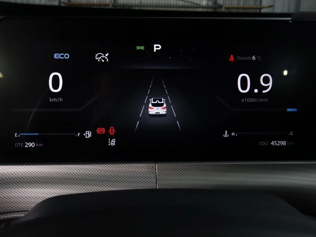 Changan UNI-T, 2024г, передний привод, робот