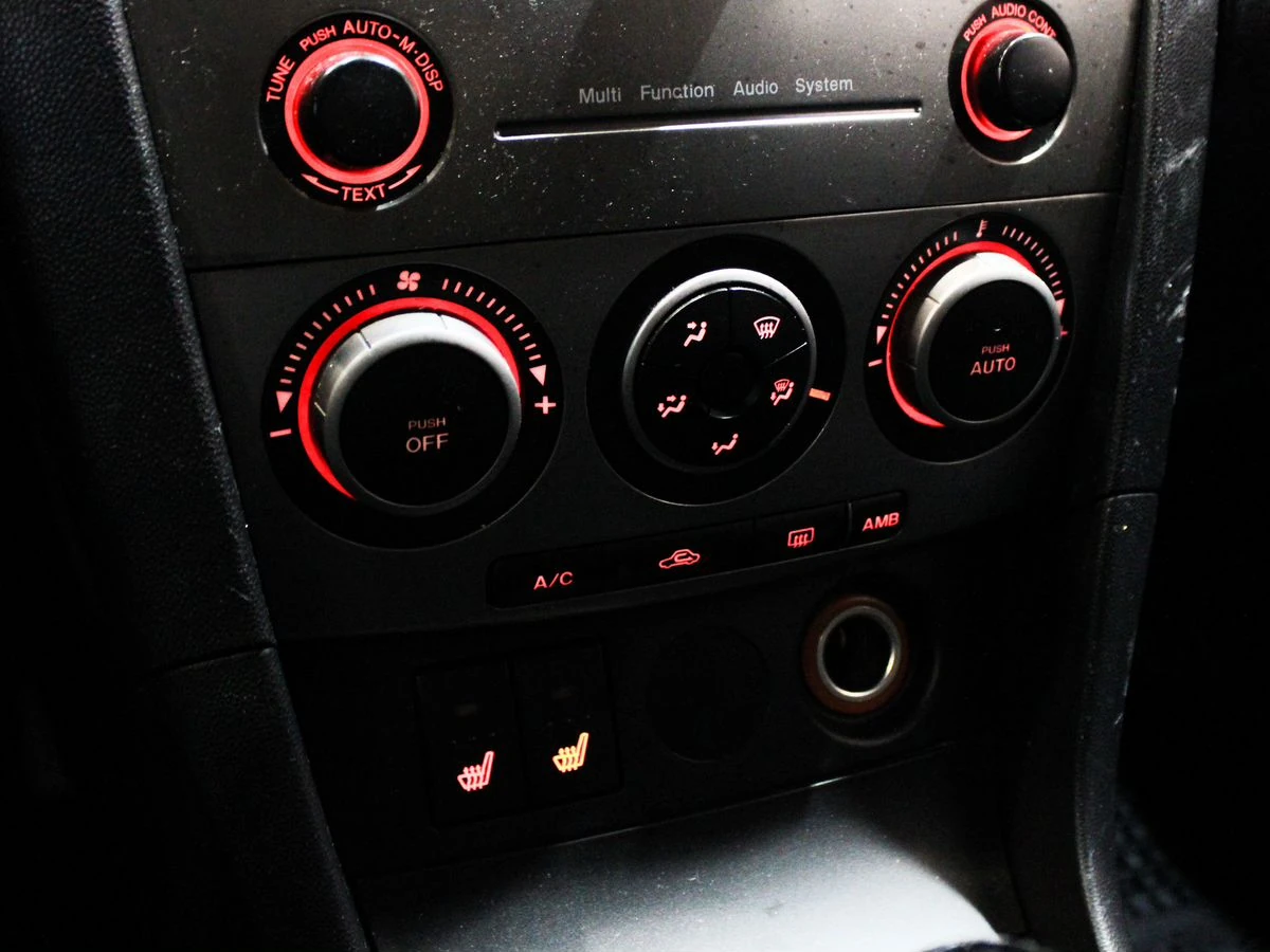 Mazda 3, 2007г, передний привод, механика