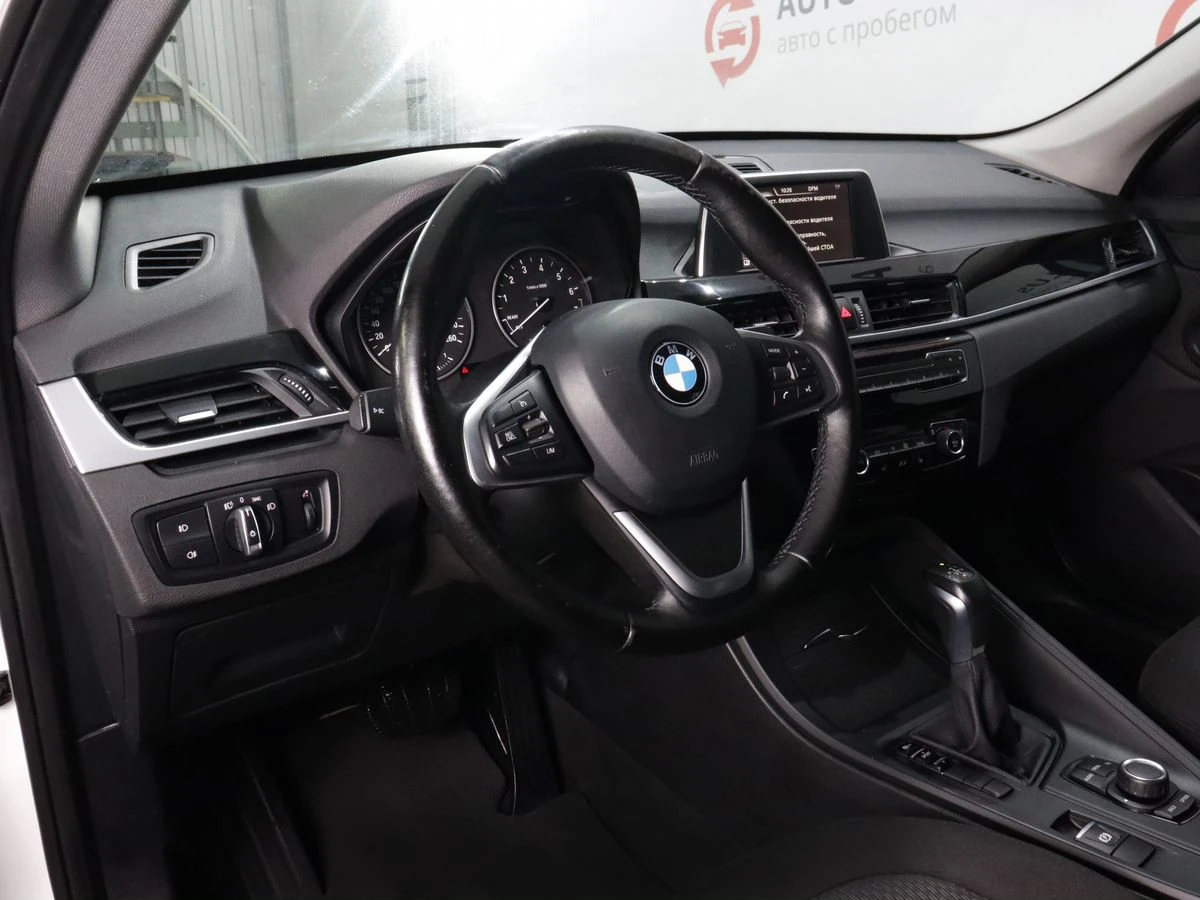 BMW X1, 2016г, передний привод, автомат