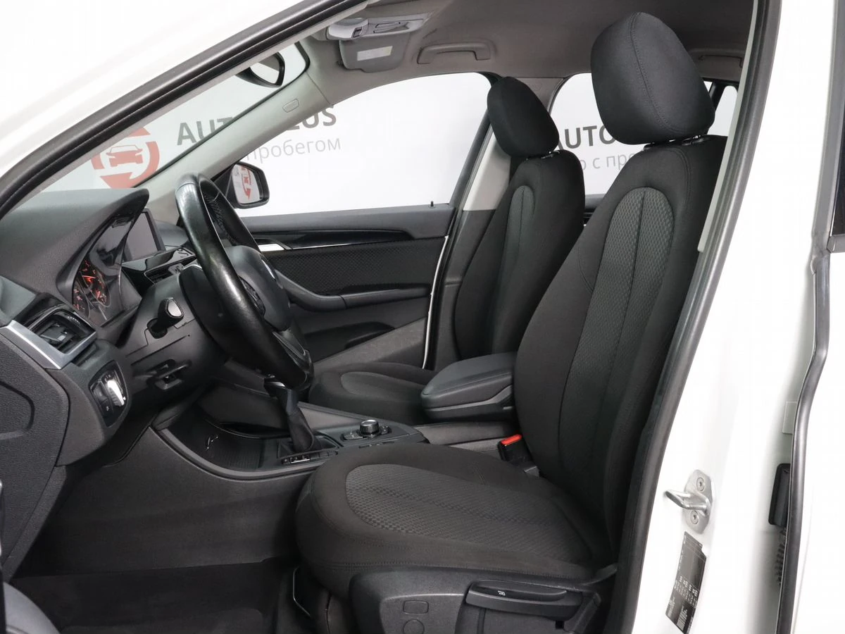 BMW X1, 2016г, передний привод, автомат