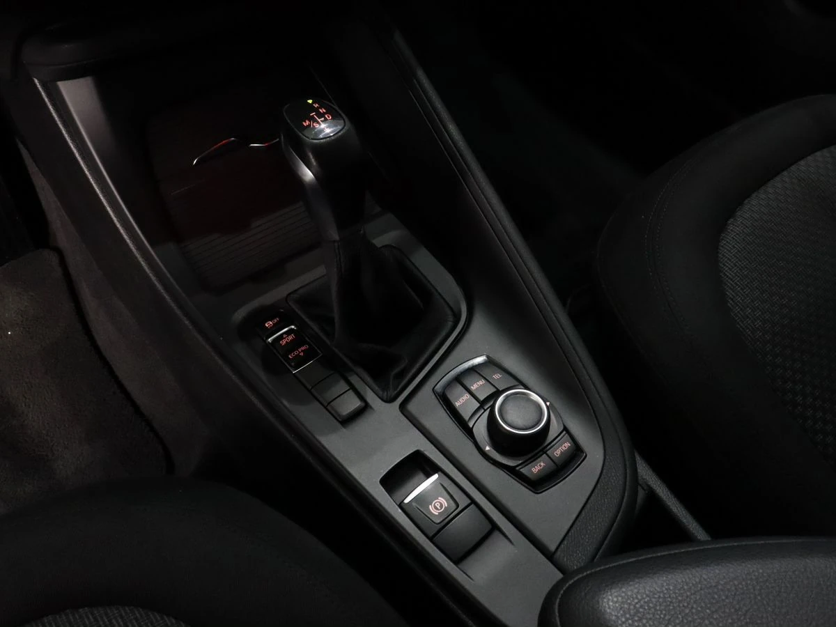 BMW X1, 2016г, передний привод, автомат