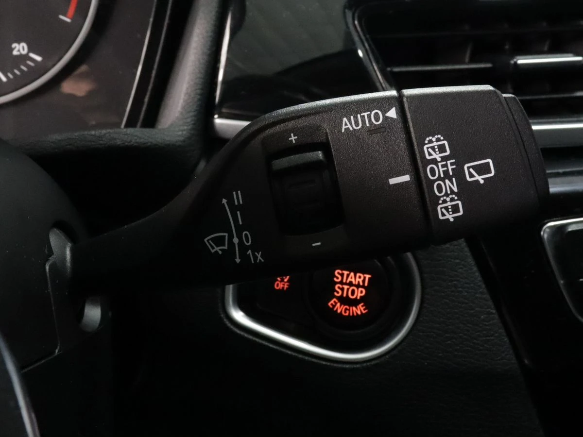 BMW X1, 2016г, передний привод, автомат