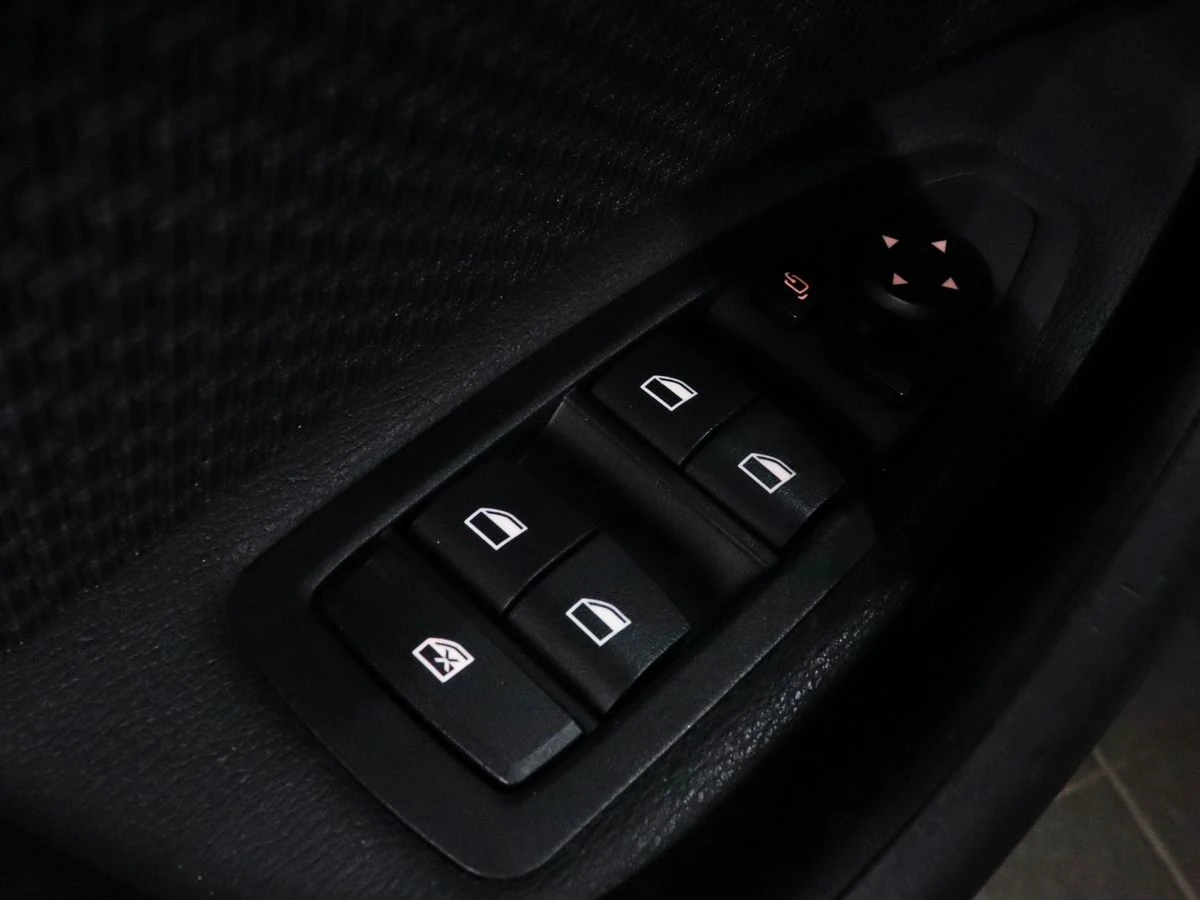 BMW X1, 2016г, передний привод, автомат