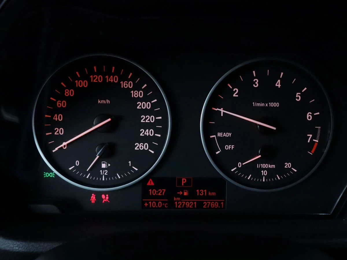 BMW X1, 2016г, передний привод, автомат