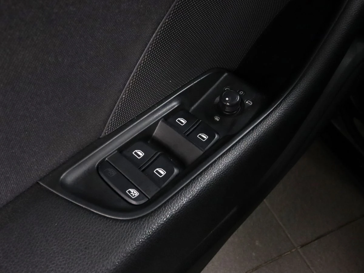 Audi A3, 2014г, передний привод, робот