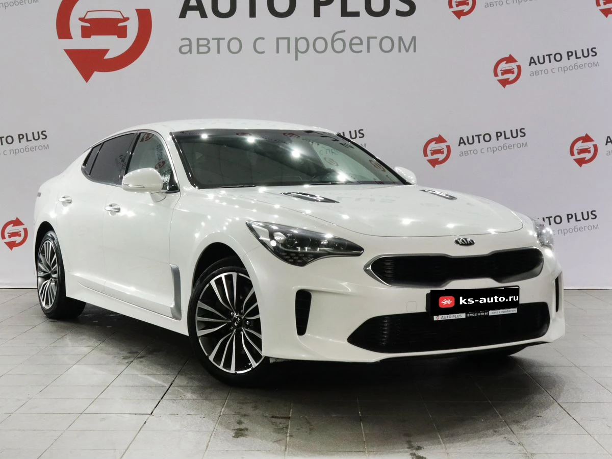 Kia Stinger, 2020г, задний привод, автомат