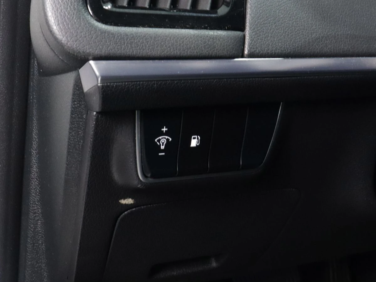 Kia Stinger, 2020г, задний привод, автомат