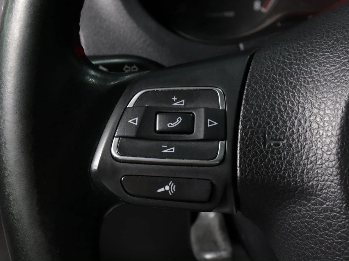 Volkswagen Polo, 2012г, передний привод, автомат