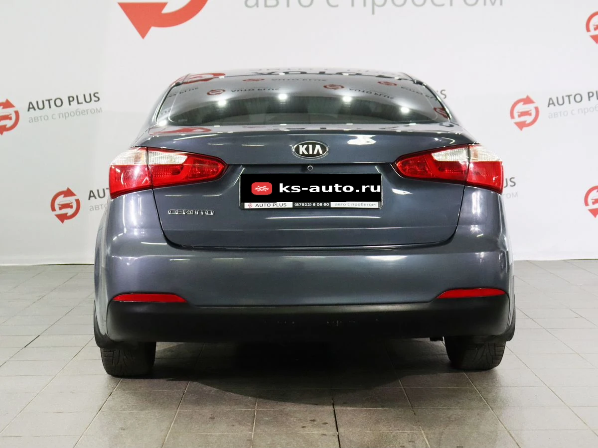 Kia Cerato, 2013г, передний привод, автомат