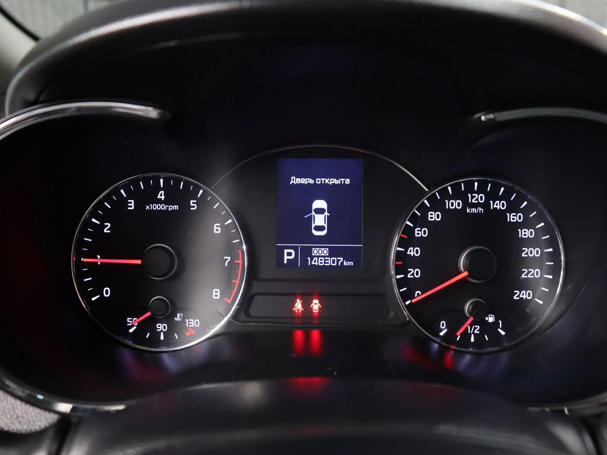 Kia Cerato, 2013г, передний привод, автомат