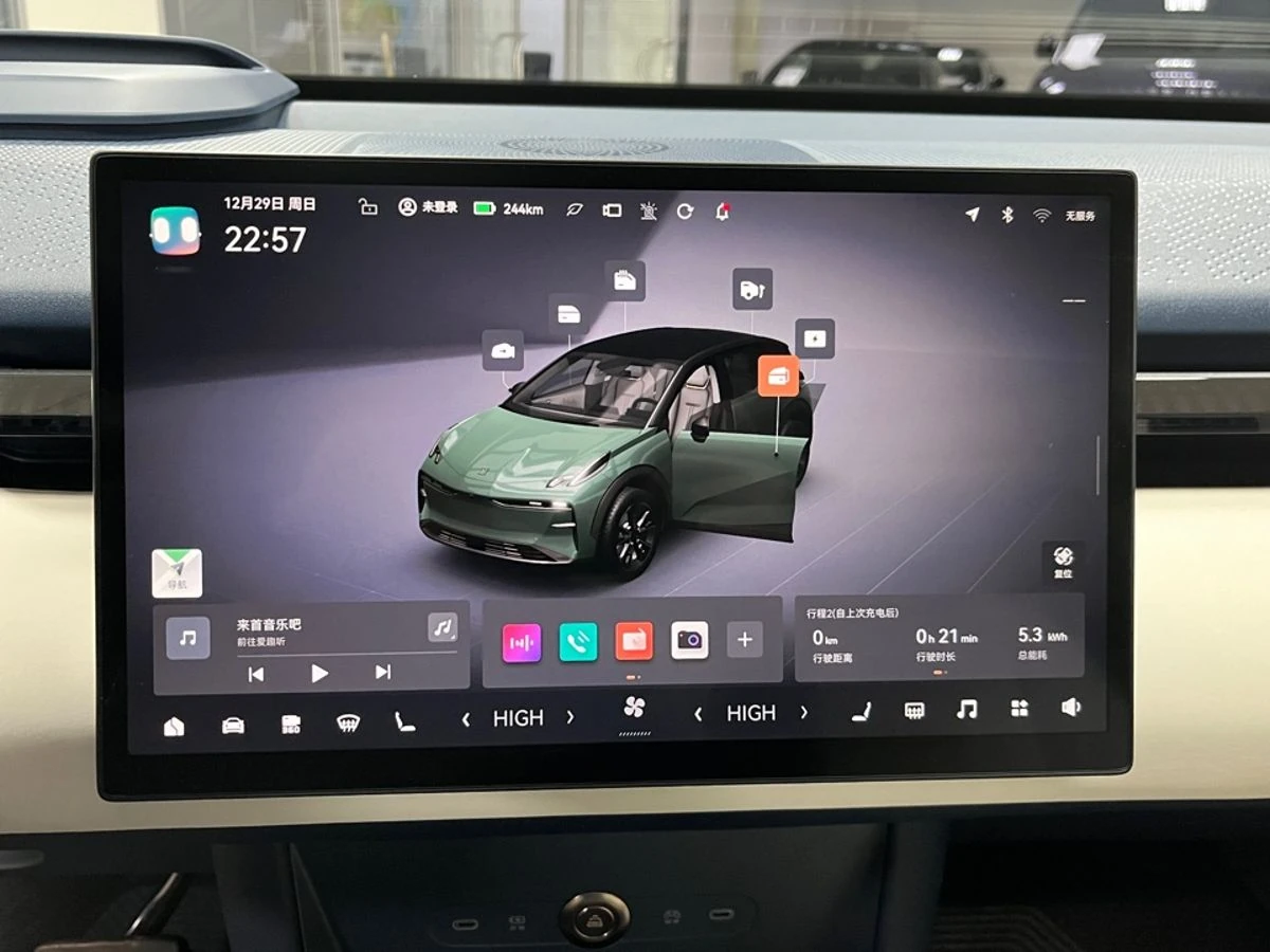 Zeekr X, 2023г, задний привод, автомат